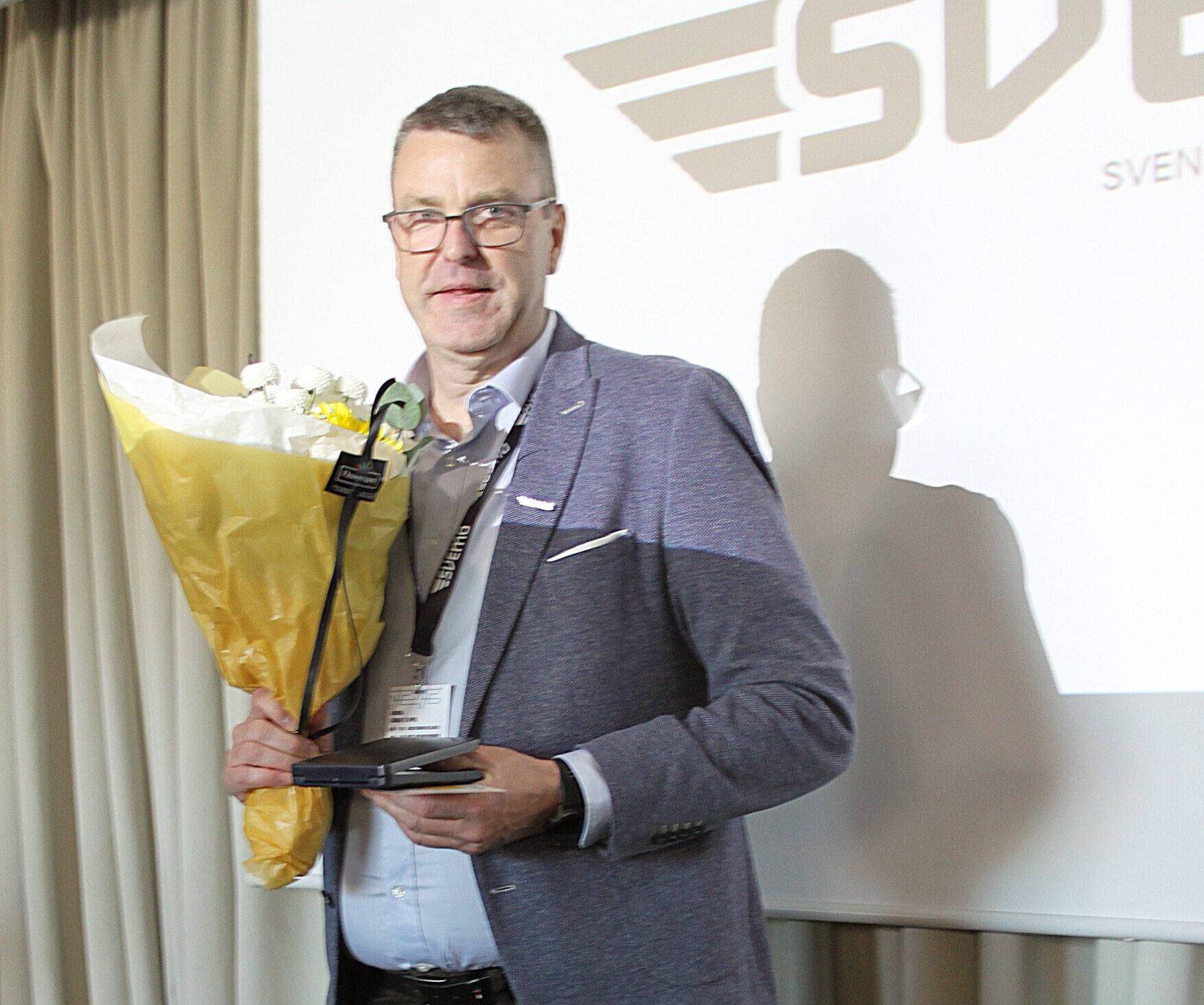 Robert Svensson avtackas för sina år som ordförande i Svemo Styrelse