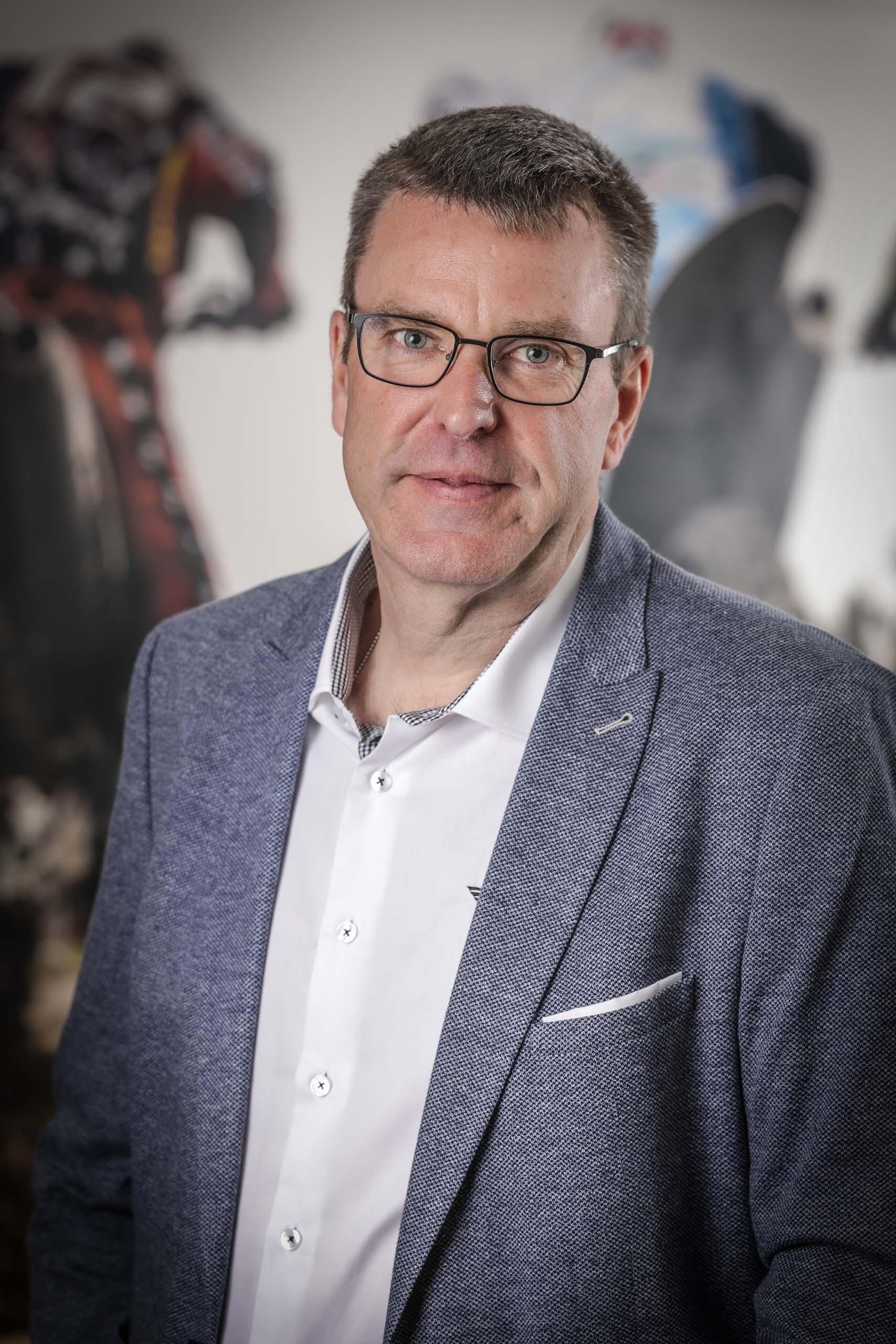 Kontaktinformation Robert Svensson