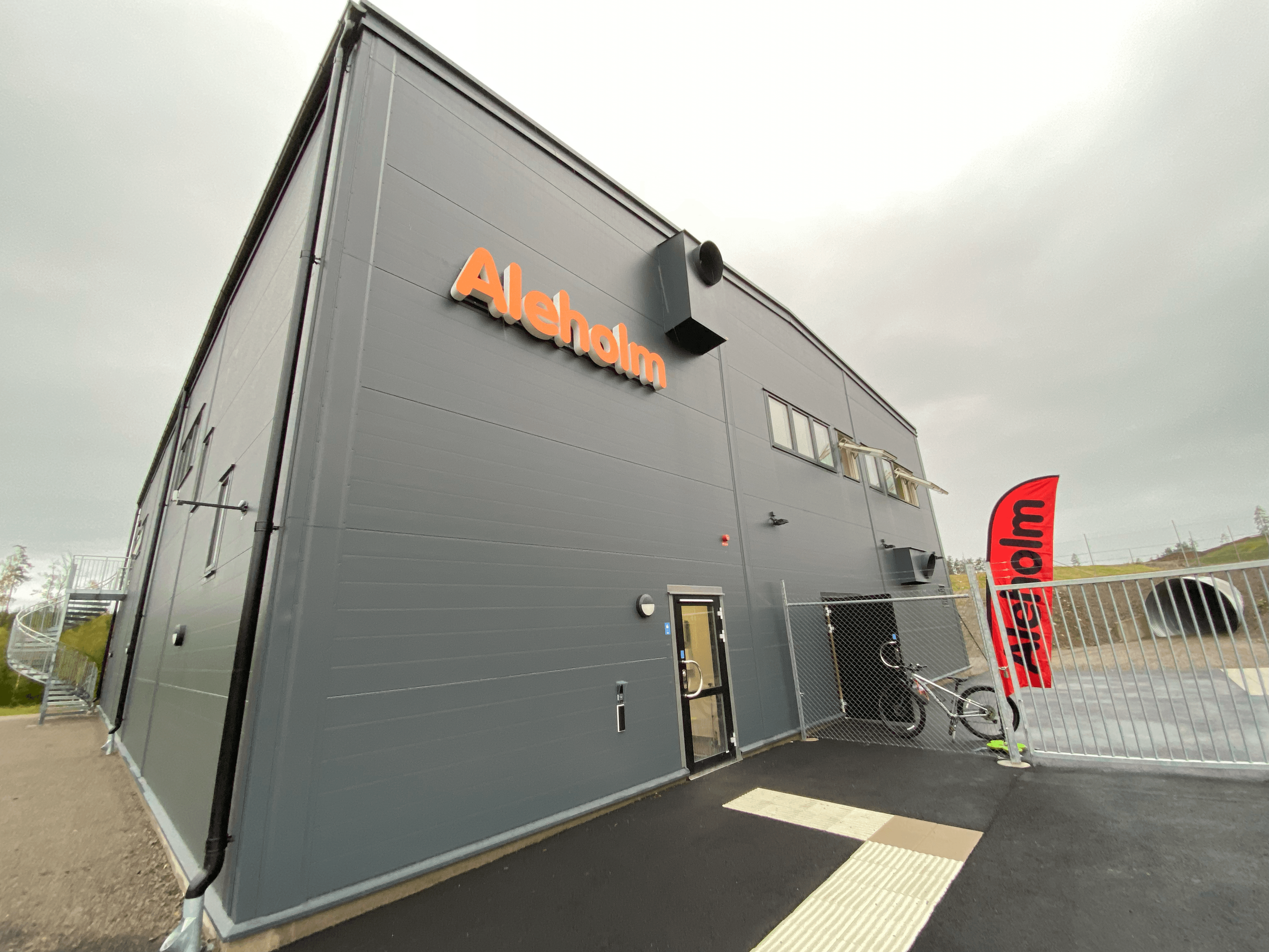 Aleholmskolan RIGs fasad