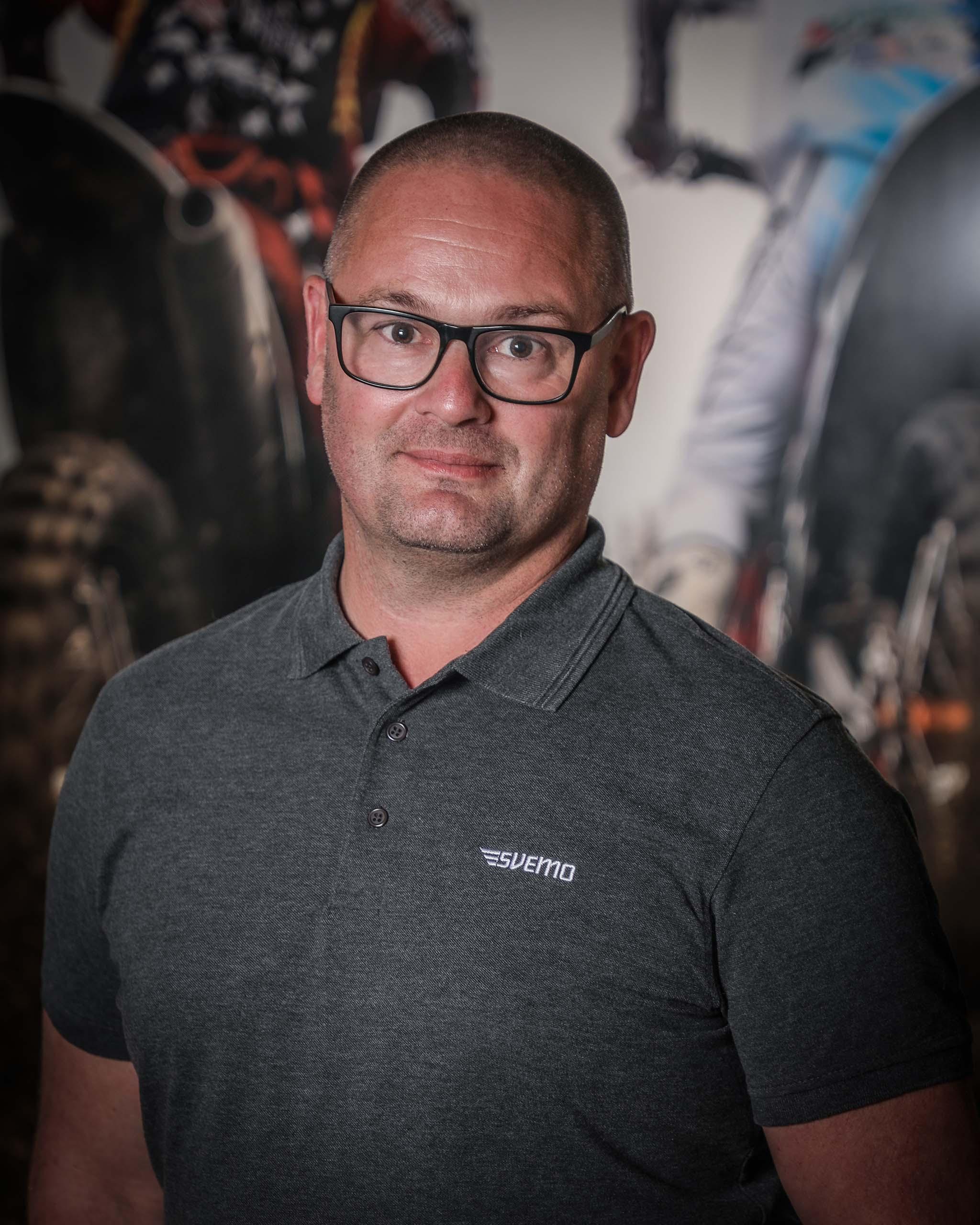 Kontaktinformation Henrik Esting